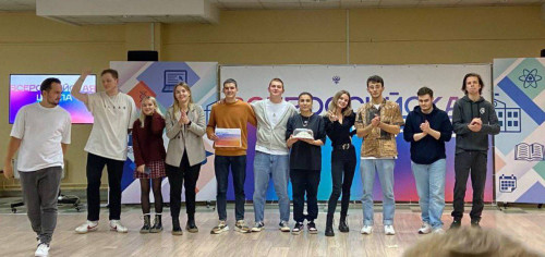 21-23 октября на базе ГУУ (г. Москва) проходила Всероссийская школа КВН, в которой приняла участие сборная КВН ИнгГУ. 