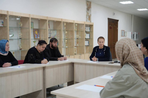 Об итогах приема студентов в 2025 году и задачах приемной комиссии ИнгГУ на 2026 год  