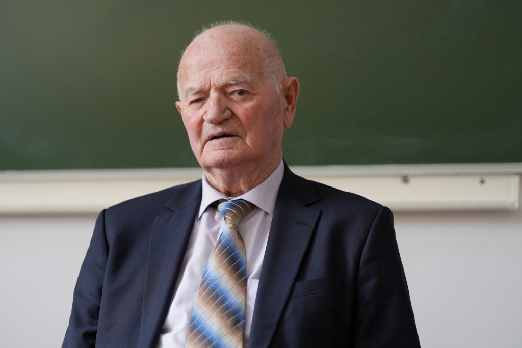 хашегульгов2.jpg